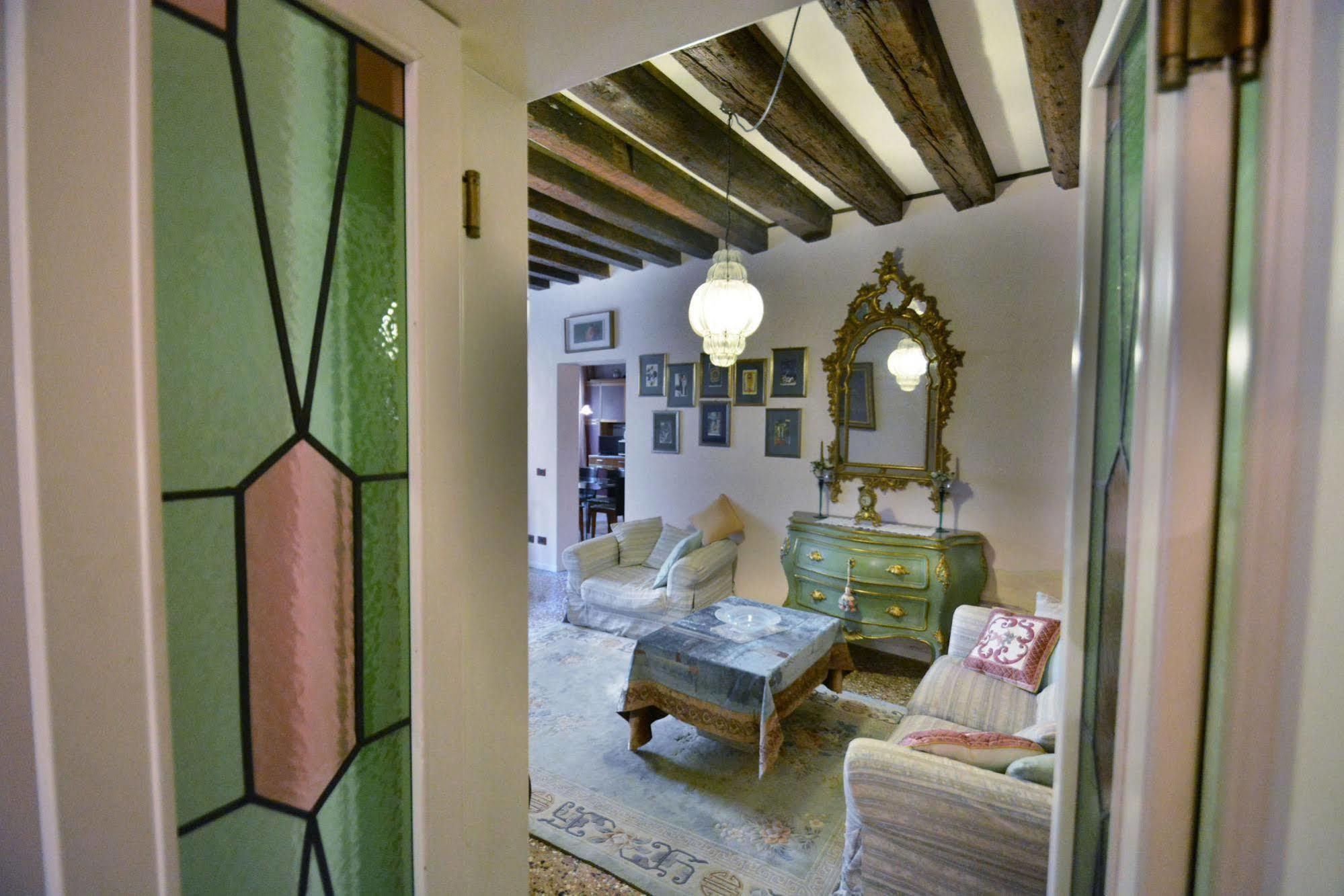 Ve.N.I.Ce. Cera Casa Del Sol Lejlighed Venedig Eksteriør billede