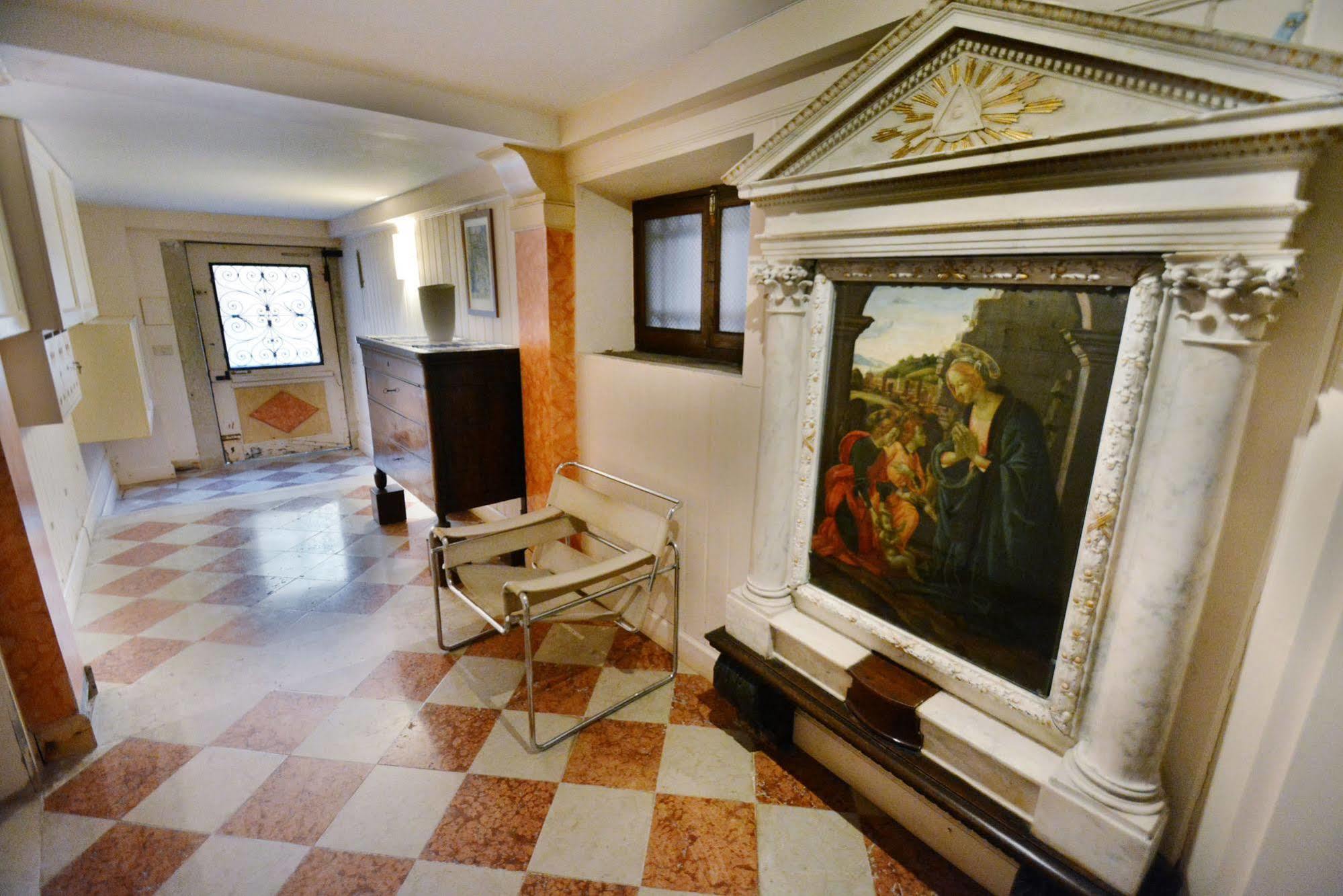 Ve.N.I.Ce. Cera Casa Del Sol Lejlighed Venedig Eksteriør billede